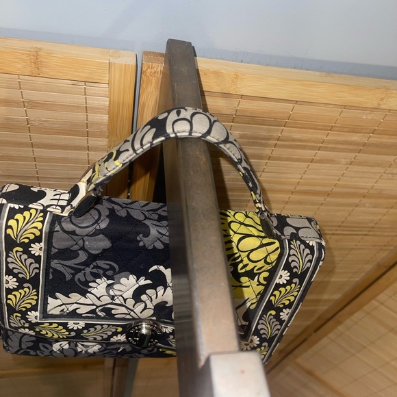 Vera Bradley Floral Quilted Satchel black white yellow tote purse - Picture 5 of 8